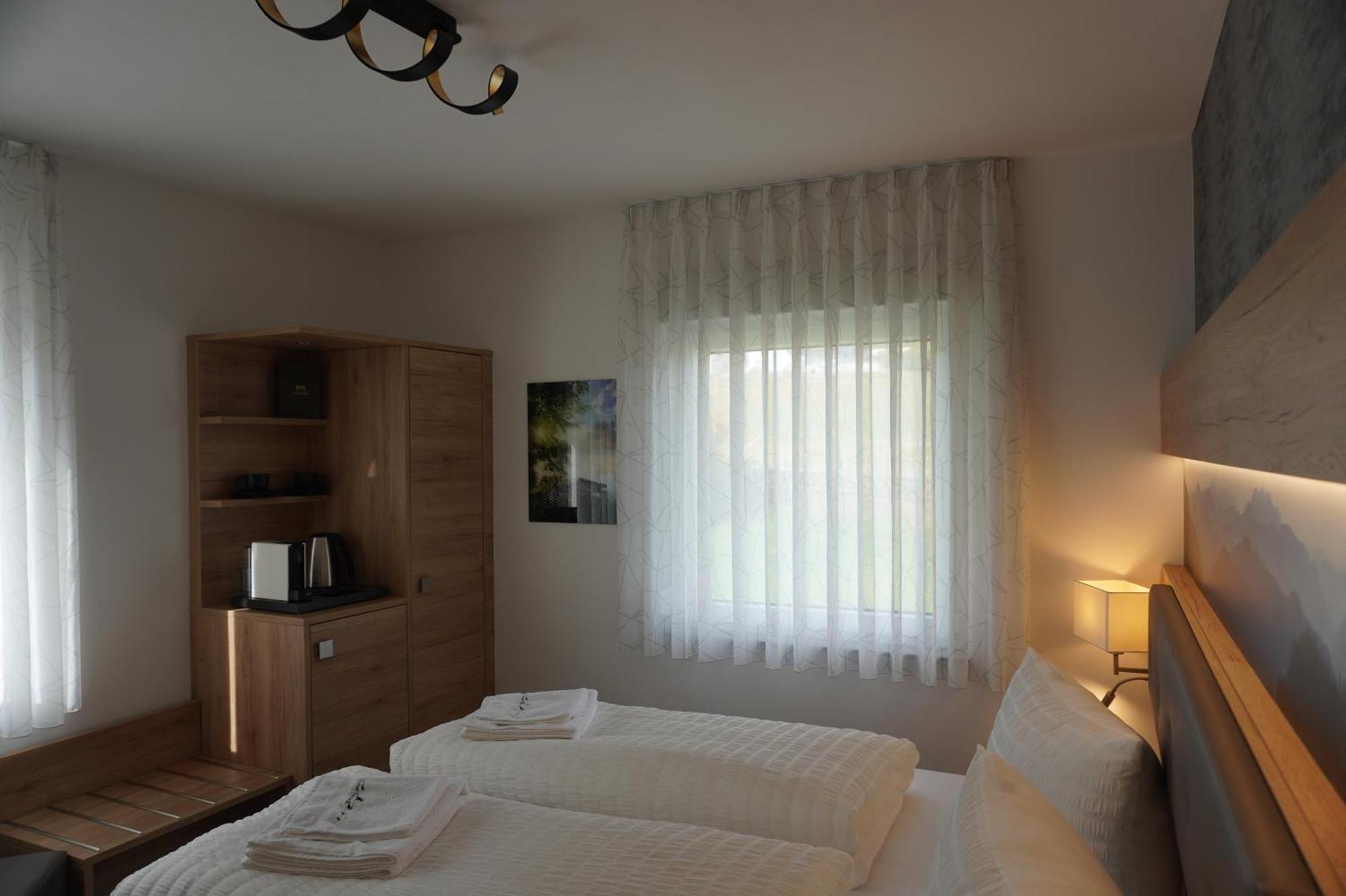 Hotel Talblick โดเบล ห้อง รูปภาพ