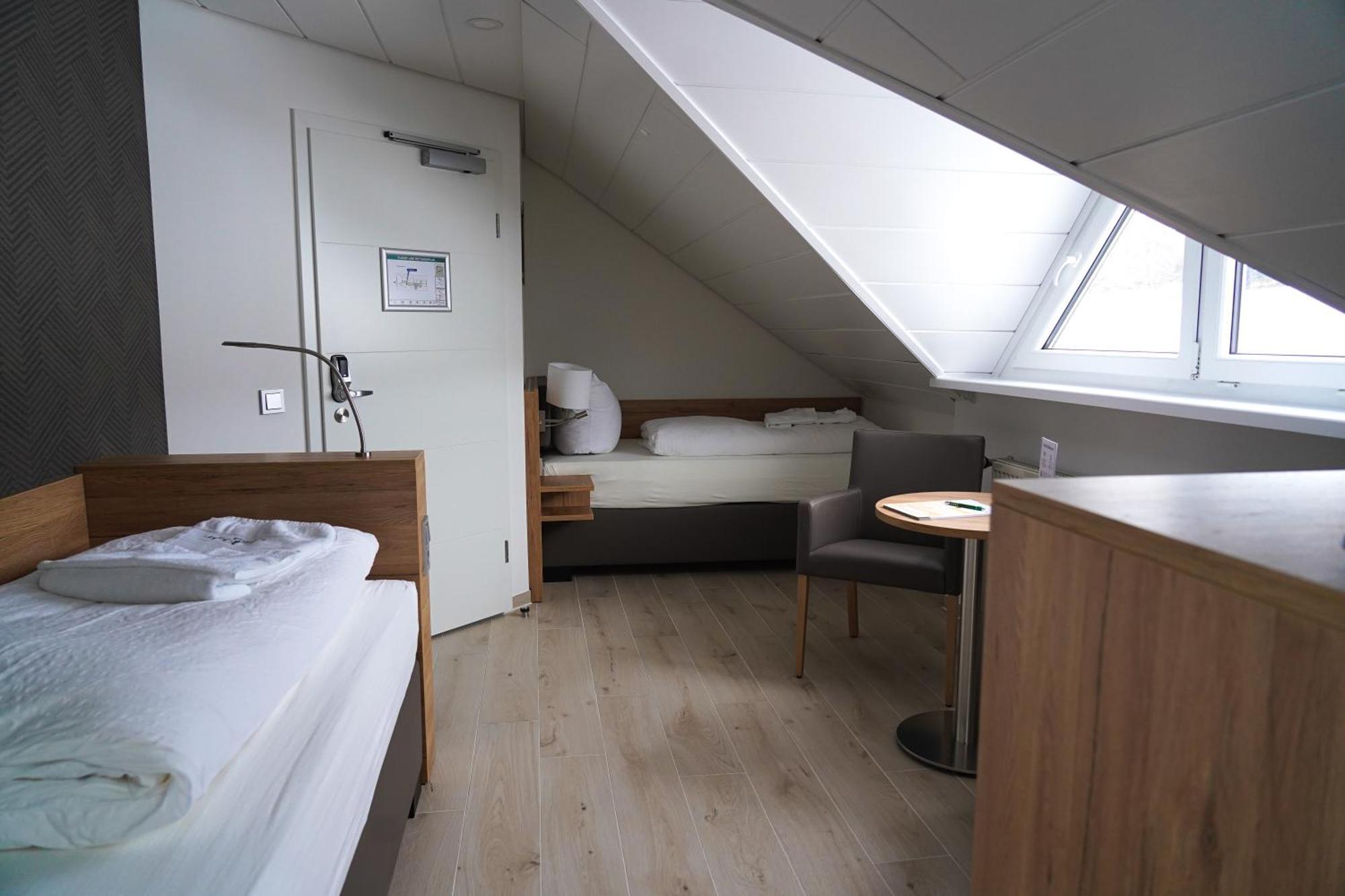 Hotel Talblick โดเบล ภายนอก รูปภาพ